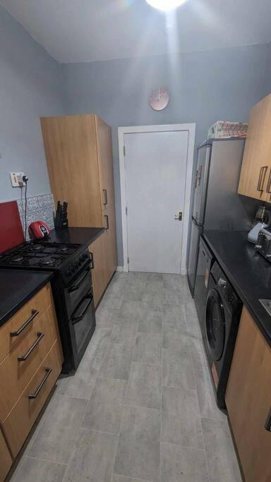 Lovely 2 Bedroom Apartment In Heart Of Dundee Exterior foto